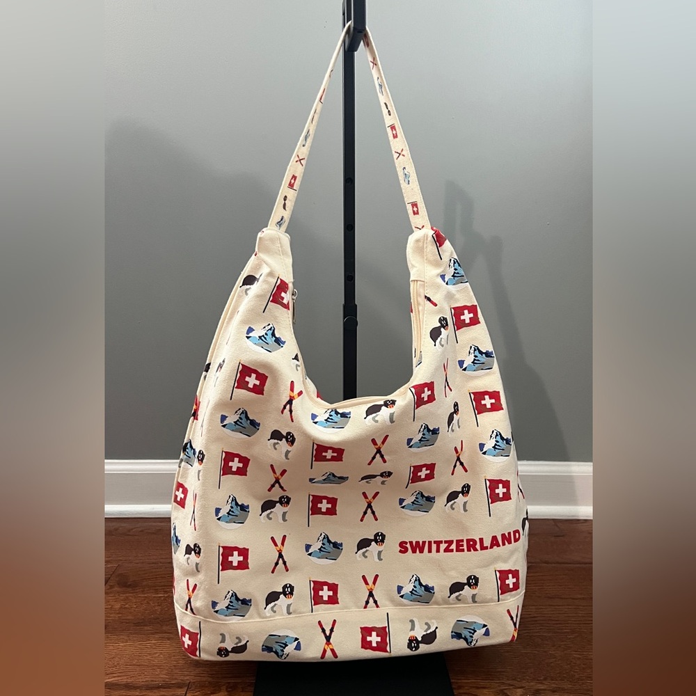 NWT- Swiss Hobo Canvas Bag with Swiss flags and St. Bernard dogs. - Picture 2 of 6